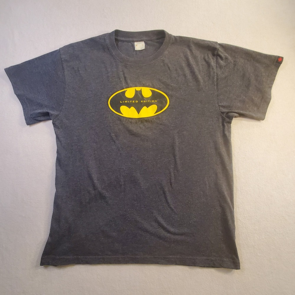 Batman Limited Edition Lago Apparel Canada Graphic T-Shirt Mens Charcoal Gray L
